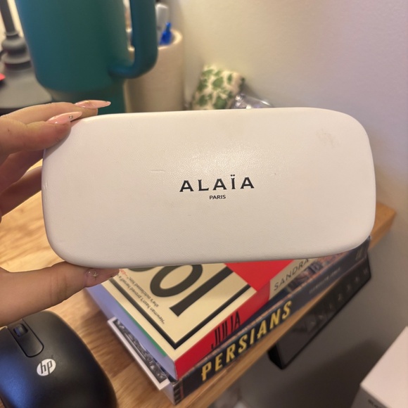 Alaïa Narrow Mask Sunglasses | Silver - Picture 3 of 3